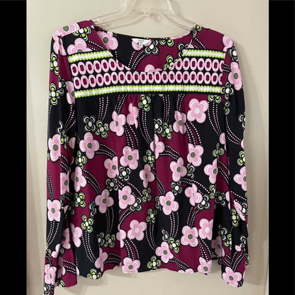 Ladies top